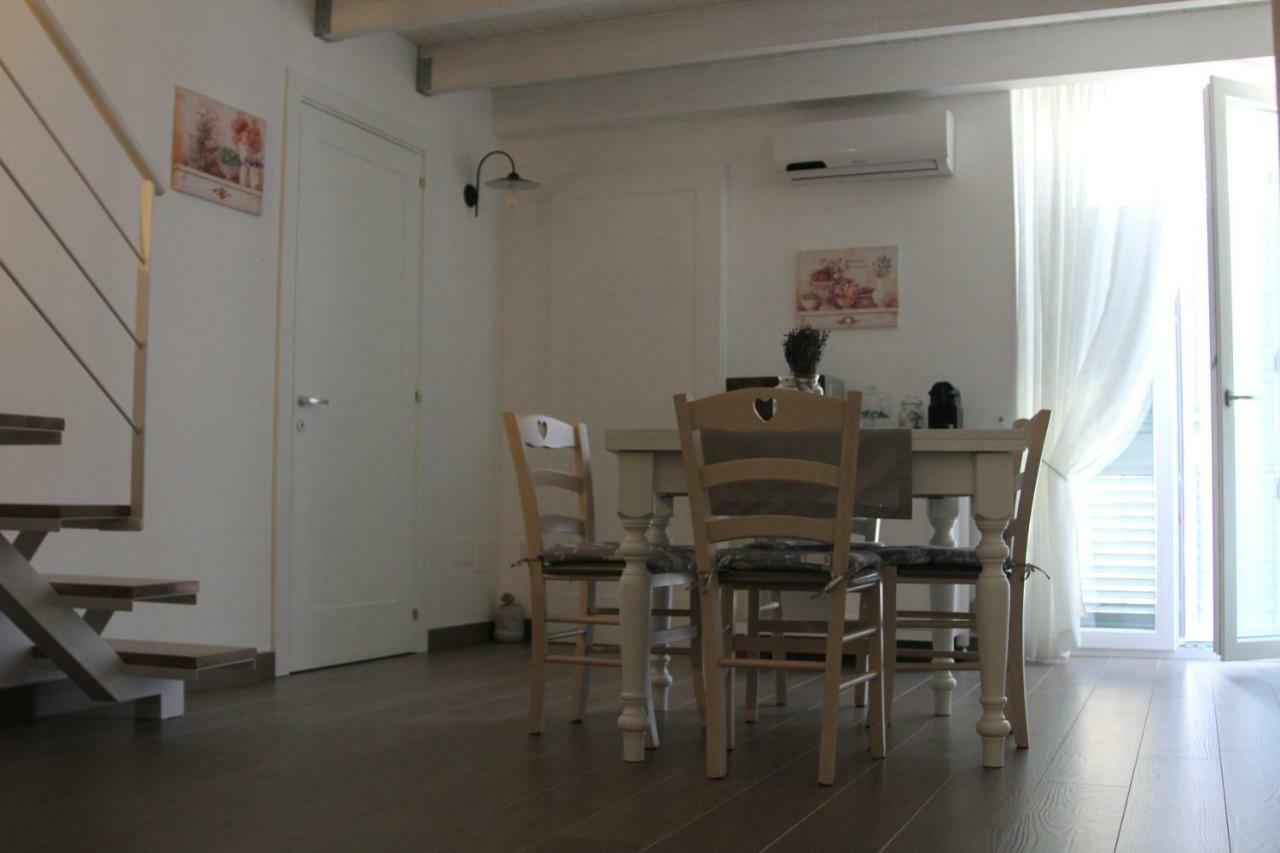 Dimora Della Castellana Apartment Lecce Exterior photo